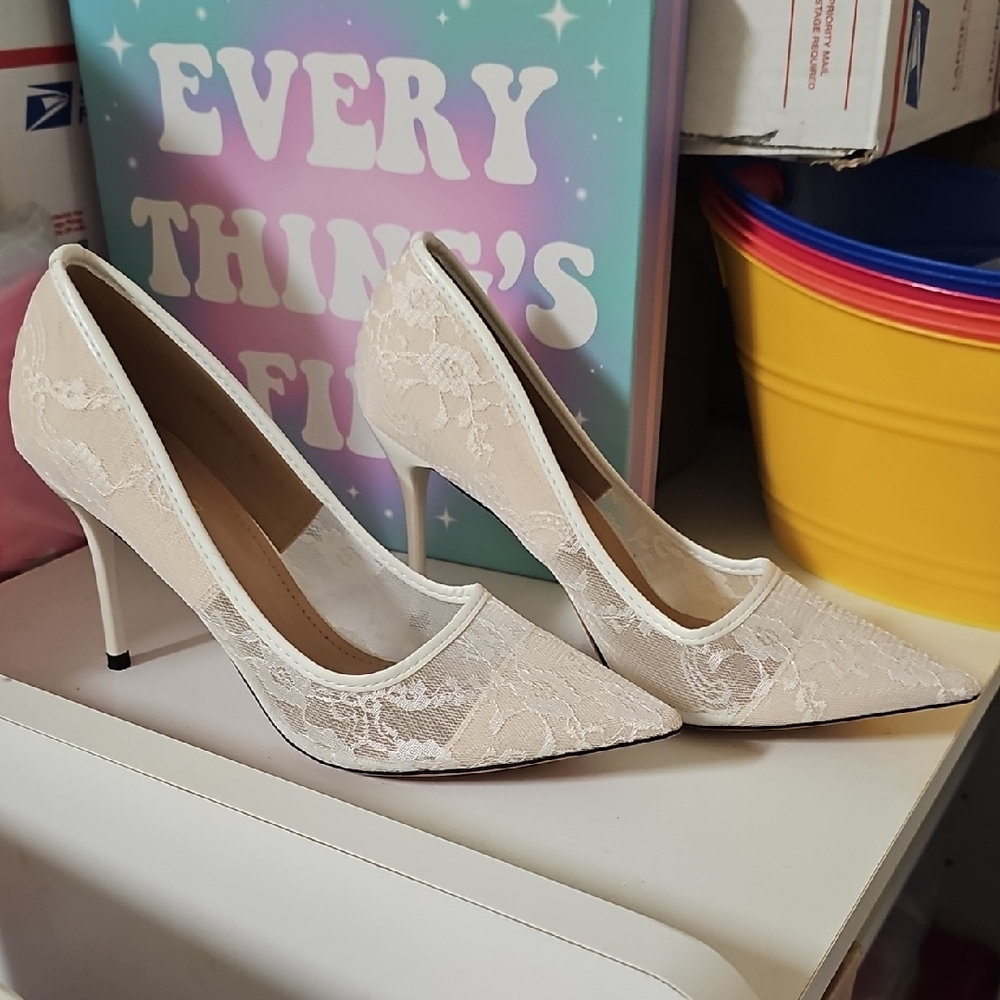 Elegant Cream Lace Women's Heels
